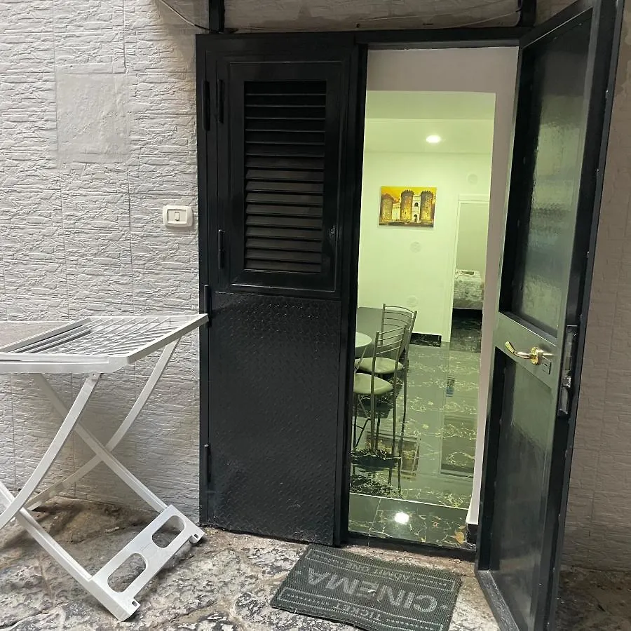 Cuore Di Napoli 0*, Neapol Itálie